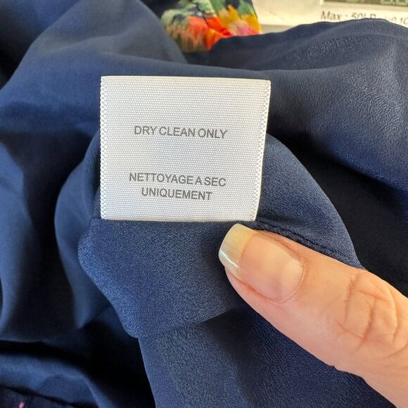 Joie Navy Anatase 2pc SET Floral Print Silk Top ( S ) Lanina Floral Short ( M ) - Picture 8 of 14